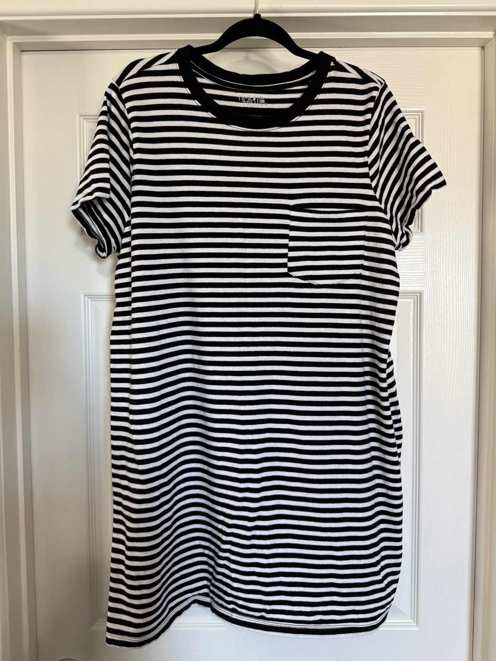 Time and Tru Striped T-Shirt Dress Black White Pocket Casual XL
